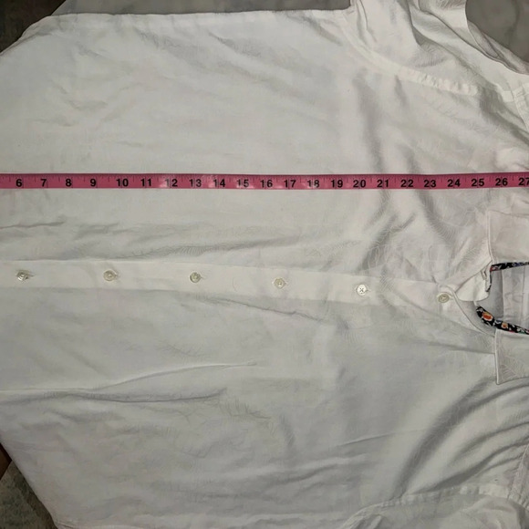 Bugatchi Shaped Fit Short Sleeve Shirt Large - white leaves stitching - Picture 8 of 12